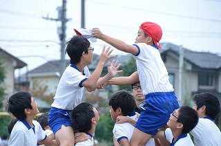 騎馬戦 ストア 帽子の取り方